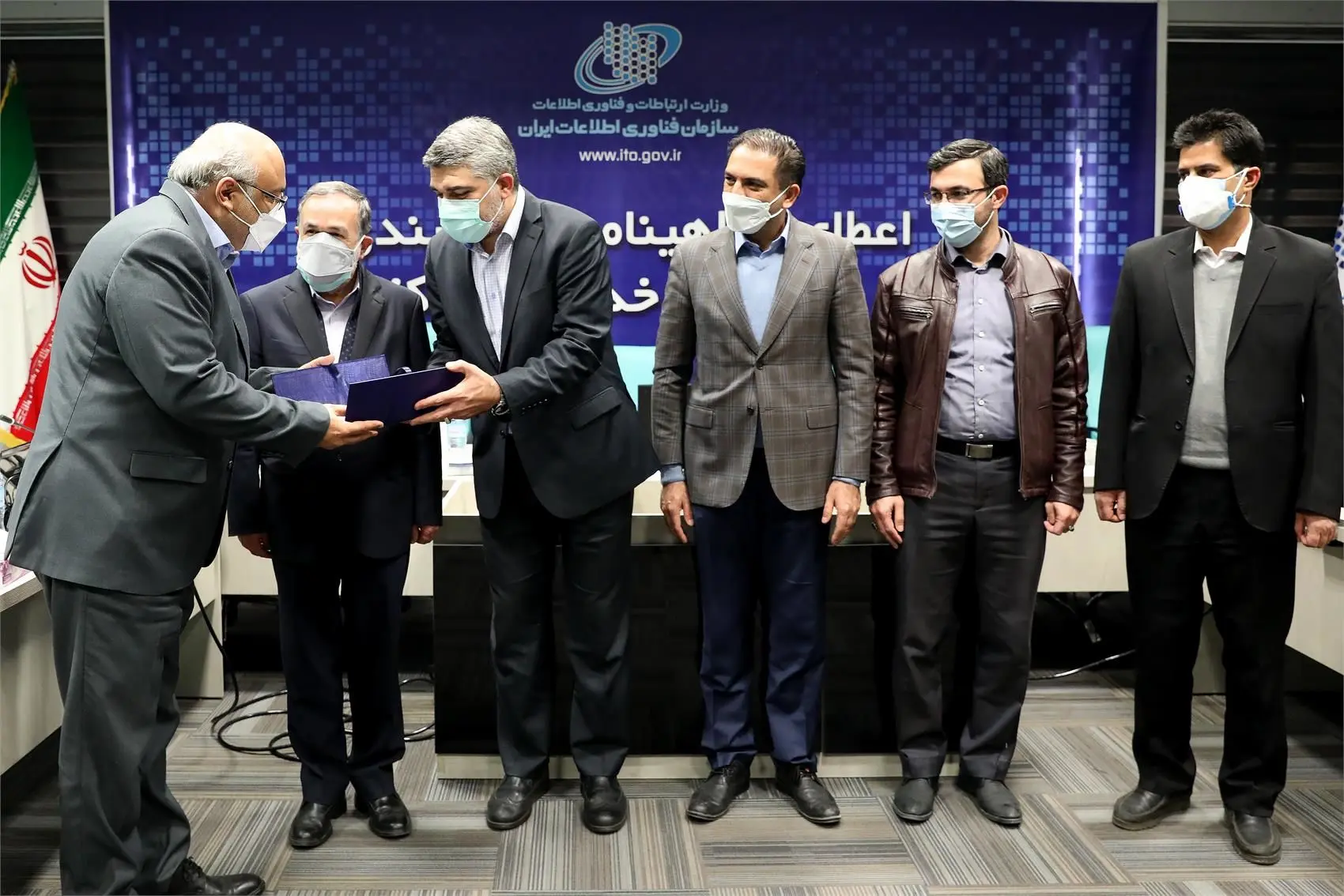 برای پنجره واحد خدمات دولت الکترونیکی باید مراکز داده مطمئن ایجاد شود