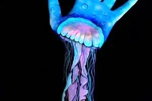 
هنرنمایی فوق‌العاده نقاش در تلفیق هنر و واقعیت +تصاویر
