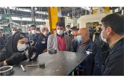 بازدید معاون روابط کار از کارخانه «ایسکرا اتو الکتریک کاشان»