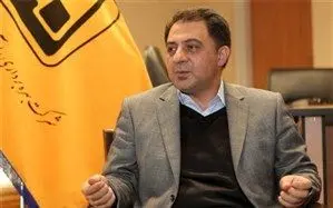 واکسیناسیون همکارانم در شهر زیر زمینی را پیگیری می کنم