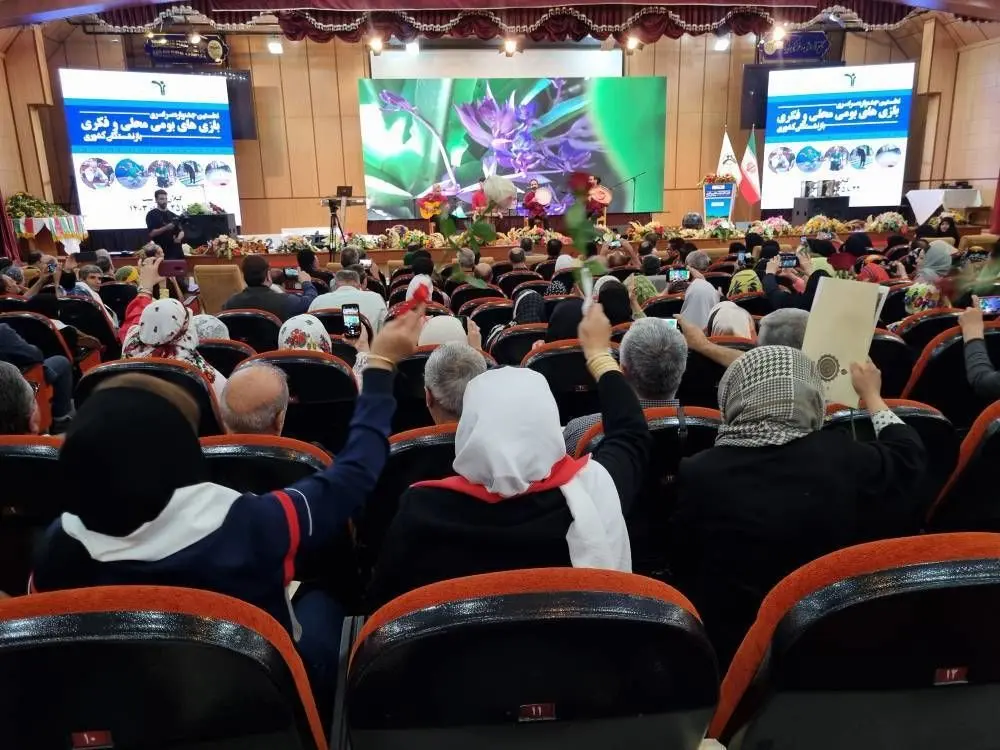 نخستین جشنواره بازی‌های بومی محلی و فکری بازنشستگان کشوری برترین‌های خود را شناخت

