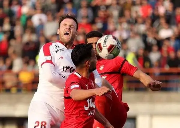 ساعت بازی تراکتورسازی تبریز و پرسپولیس تغییر کرد