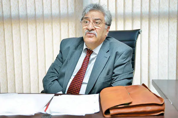 بحران ارزی جنگ ویژه‌خواران با شبکه پولی بود