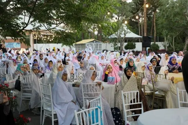 دختران روزه اولی منطقه 19 مهمان ماه مهربانی می شوند