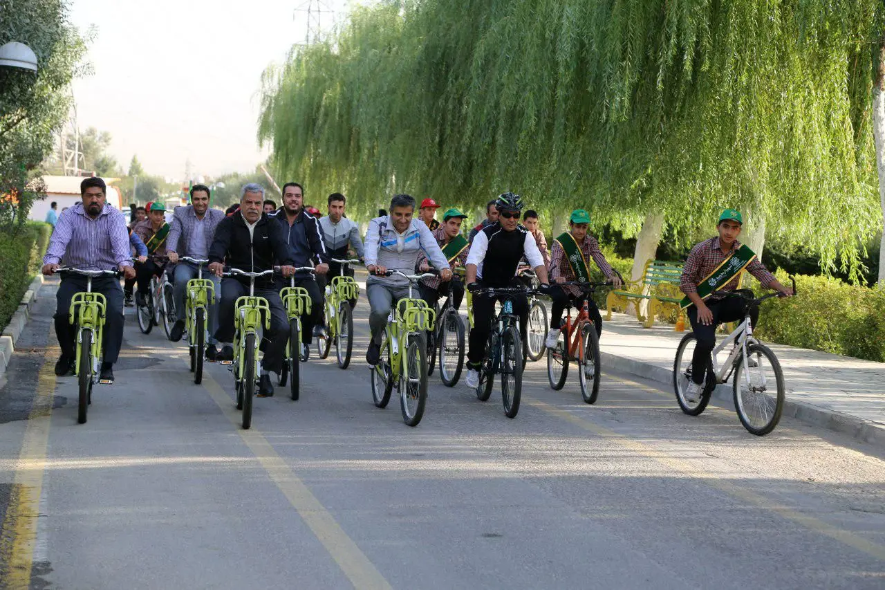  آغاز ویژه برنامه های هفته ملی کودک درمنطقه 15 

